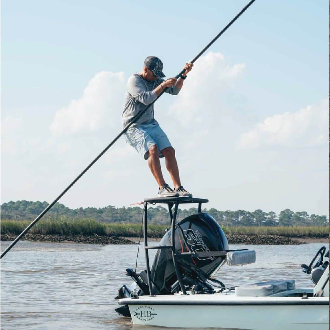 Costa Sunglassesのインスタグラム：「#CostaGiftGuides Day 11  Capt. Benny Blanco  “We make conservation a part of our holiday traditions in a few ways.  We make it a point to donate something to each of the organizations we rely on. We limit our use of single use containers and we make it a point to teach our extended family.”  Catch @captbennyblanco on his show at @guiding_flow_tv and at the link in our bio. #KickPlastic #SeeWhatsOutThere」