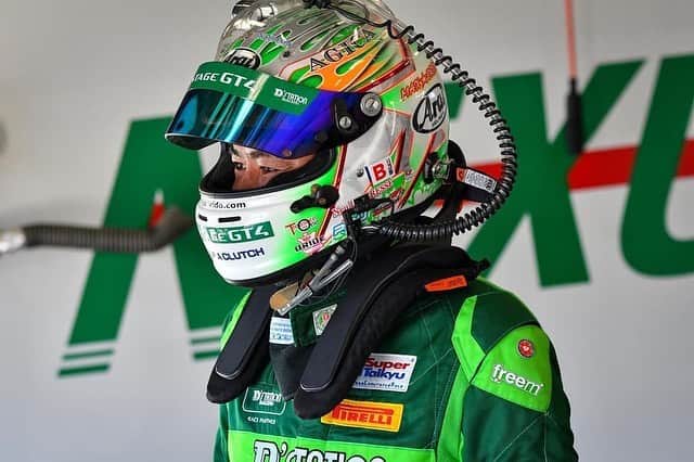 のインスタグラム：「super耐久 オートポリスround  明日は2番手よりスタート。  茂木優勝から オートポリスroundも優勝してシリーズチャンピオン取りたい。 現在ランキング2位。  #maxorido #astonmartin  #dstationracing」