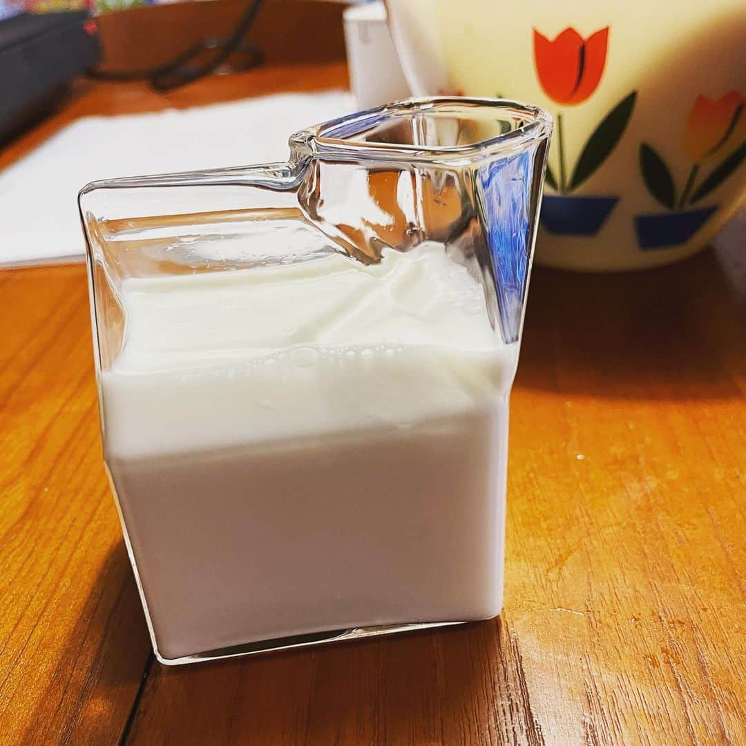 Taku Takahashiさんのインスタグラム写真 - (Taku TakahashiInstagram)「“Got Milk?”」12月12日 14時19分 - takudj