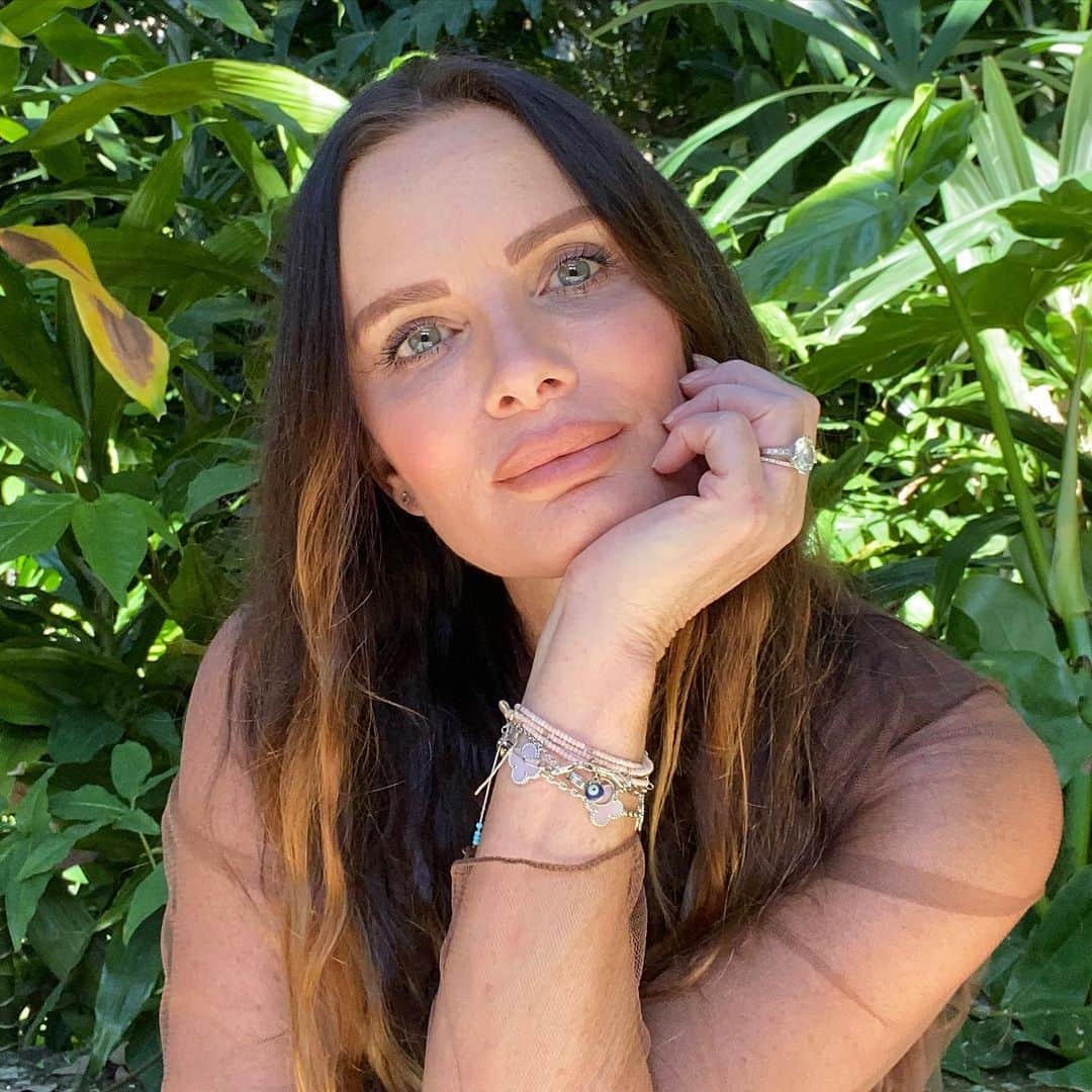 ガブリエル・アンウォーのインスタグラム：「IG Live, Tues December 15th, 5pm EST. RSVP@nicoleshelleyinc.com @upscalelivingmg @fabianafilippi #reset @shareefmalnik」