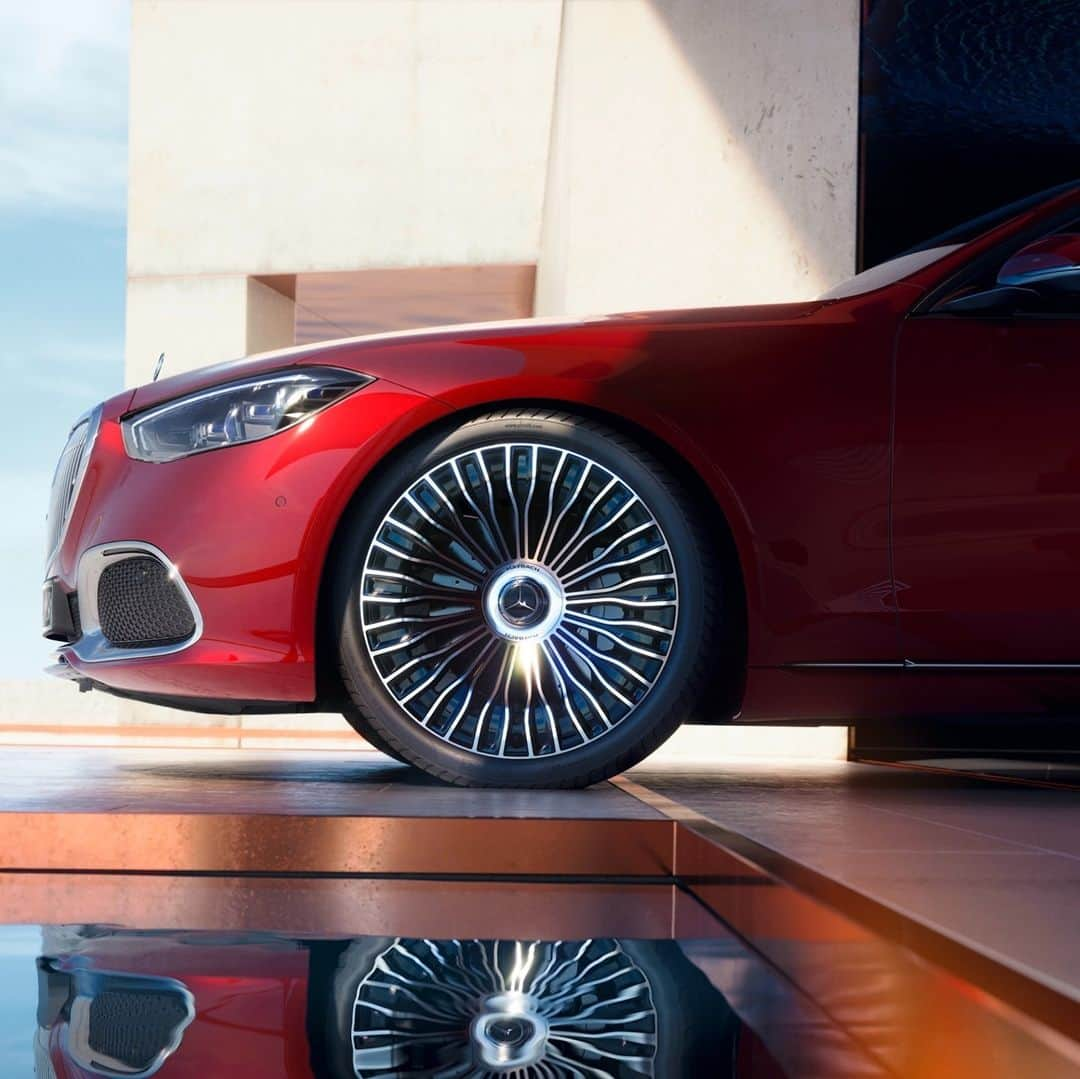 メルセデス・ベンツさんのインスタグラム写真 - (メルセデス・ベンツInstagram)「The exclusively designed flush wheels for the Mercedes‑Maybach S‑Class are an indispensable element of the vehicle design.   @mercedesmaybach #MercedesMaybach #Maybach #SClass #ultimateluxury」12月12日 7時55分 - mercedesbenz