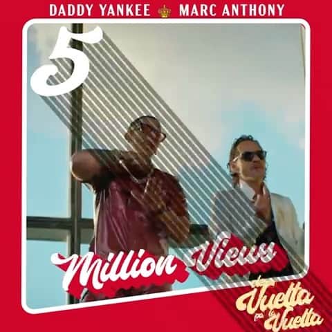 ダディー・ヤンキーのインスタグラム：「5 millones de razones para Bailar Salllllsaaaaa Ataca @marcanthony en menos de 24 horas. Dale pa @youtube para que lo veas y me digas cual es tu parte favorita 👇🏼 #devueltapalavuelta」