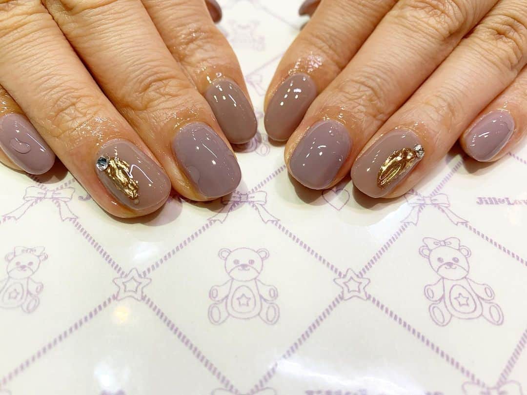 mamijinguのインスタグラム：「💐  #jillandlovers #nail #nailart #paragel #gelneil#gel #ネイル #ネイルアート #me #look #love #かわいい」