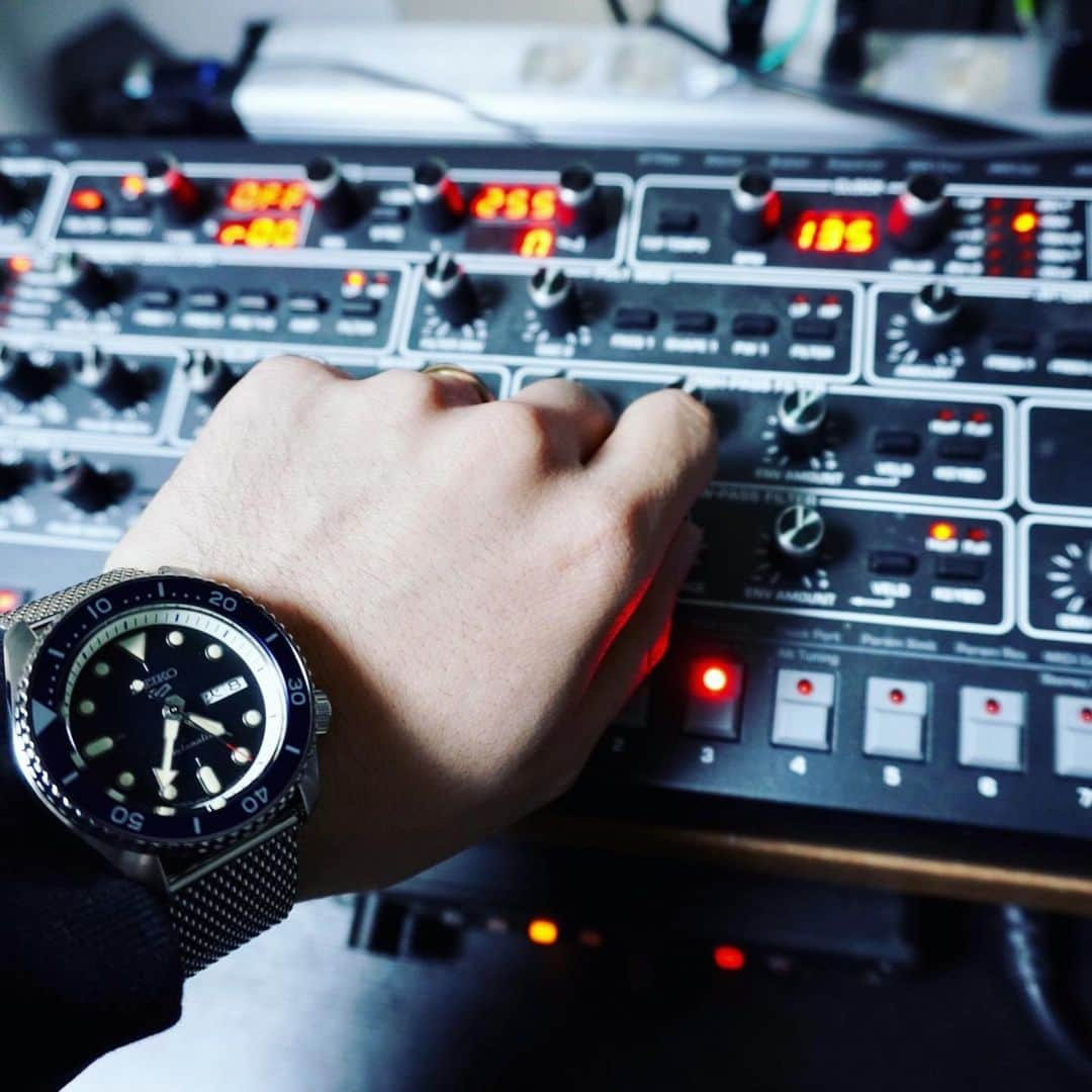 tofubeatsさんのインスタグラム写真 - (tofubeatsInstagram)「@seiko5sportsofficial  #custumwatchbeatmaker  #seiko5sports  #5スポーツ #ad」12月12日 12時00分 - tofubeats