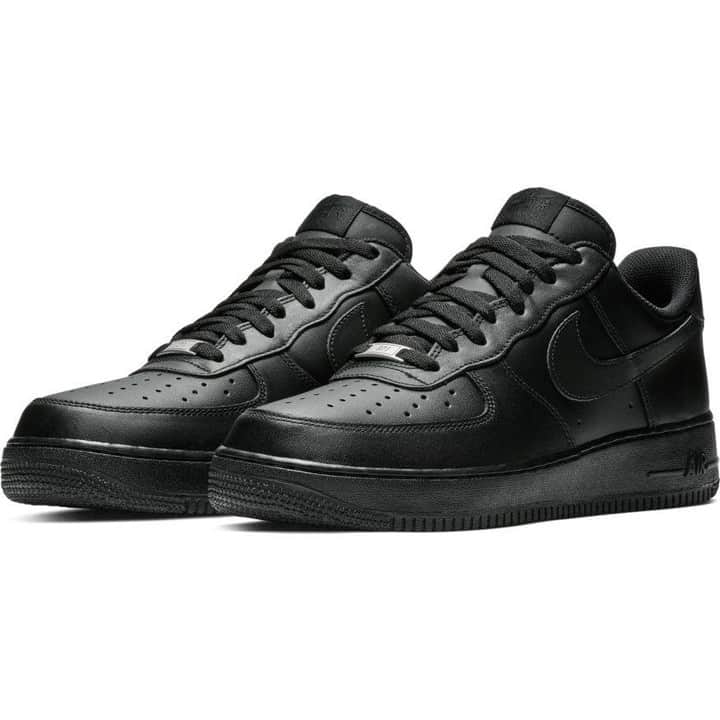 のインスタグラム：「【NEW🙌】NIKE AIR FORCE 1 '07 CW2288-111/001 ￥10,000+tax  こちらの商品は、ABC-MART公式アプリ会員様限定販売とさせて頂きます。 ＊事前にダウンロードして頂き会員証画面のご提示をお願いします。  ＊お一人様1点までとさせて頂きます。 ＊お電話や店頭でのお取り置きなどは承れませんので予めご了承ください。  #kicks #sneakerhead #sneakers #sneakeraddict #tokyo #japan #kickstagram #👟 #abcmart #abcマート #ABCGS #NIKE #ナイキ #nikeairforce1 #af1 #エアフォース1」