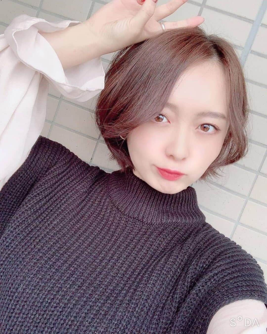 のインスタグラム：「❄️❄️❄️  パーソナルカラーが%で分かるの凄く良い！メイクやファッションを自分らしく楽しむ為に一つのアドバイスとしてみんなも気軽にやってみて〜！  #盛り方は自分次第 #soda #パーソナルカラー診断 #sodapr #ブルベ冬」
