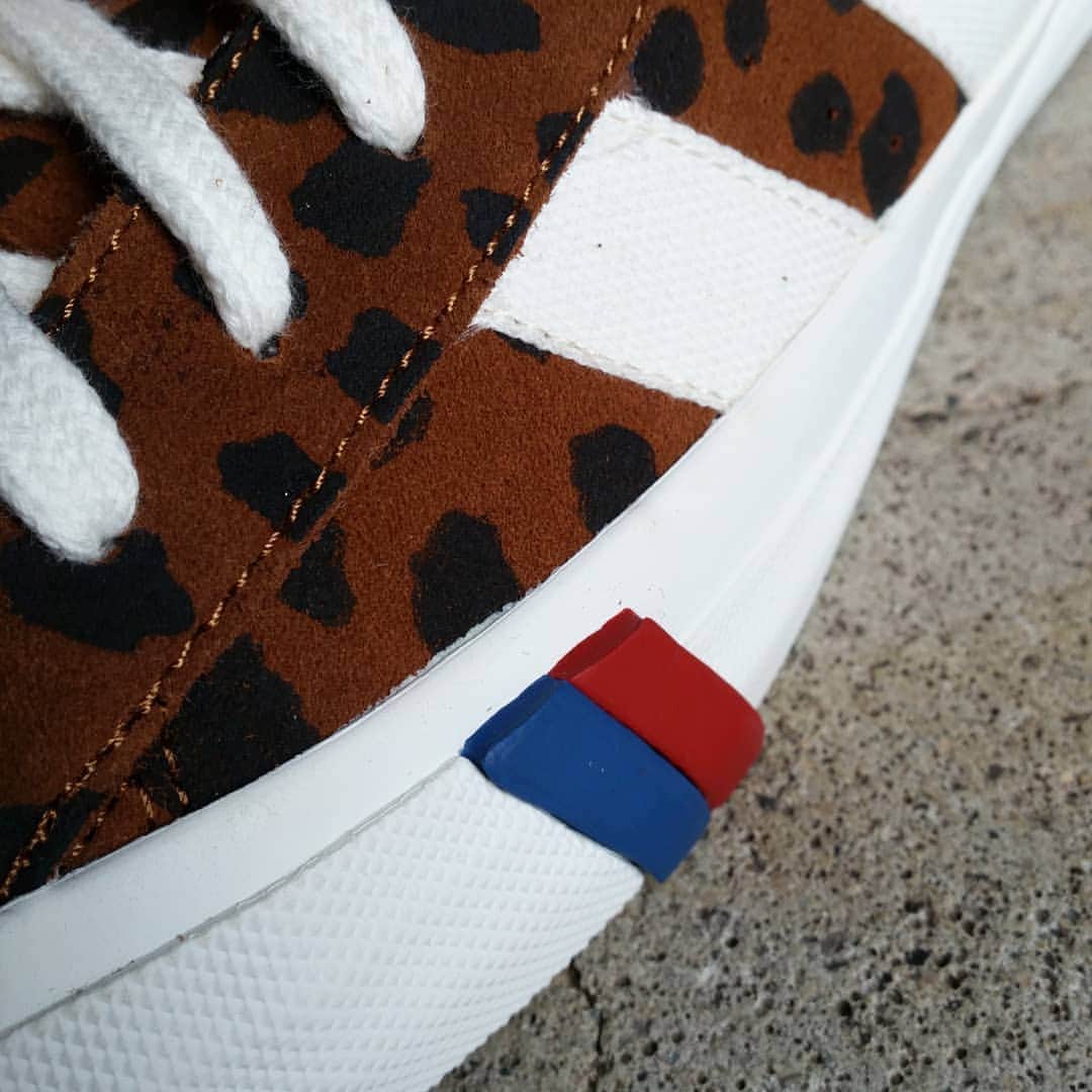 Deepinsideinc.com Storeのインスタグラム