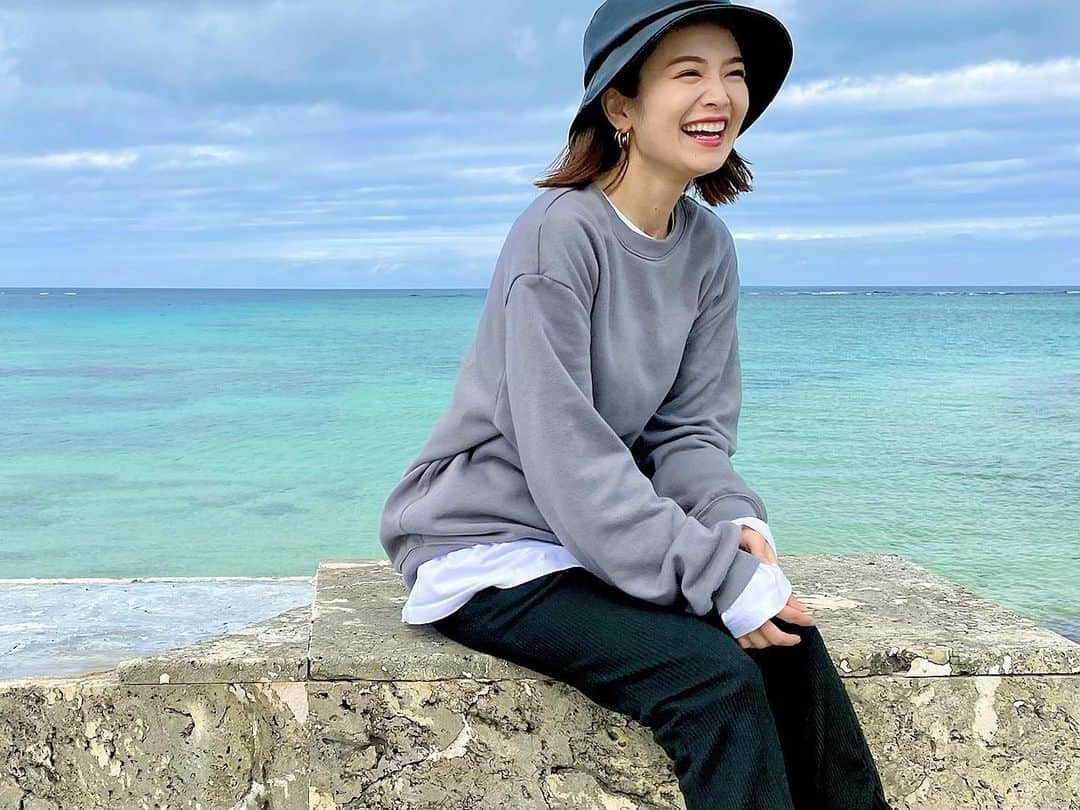 富久美玲のインスタグラム：「_ . 久々に沖縄へ行ってきました🥺💓 . 沖縄ロスだったので今回はより一層 沖縄の良さが身に染みました🙏 . あぁ本当いつか早く沖縄住みたい〜 . #沖縄旅行」