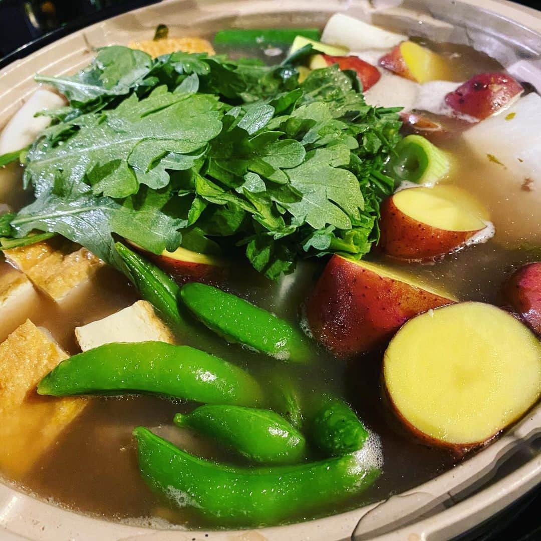 TOGGYさんのインスタグラム写真 - (TOGGYInstagram)「今日のゴルフは無かったことにします。99も叩いた…。  運動後の飯＆酒がうまい！ そんな一日。」12月12日 23時26分 - dj_toggy
