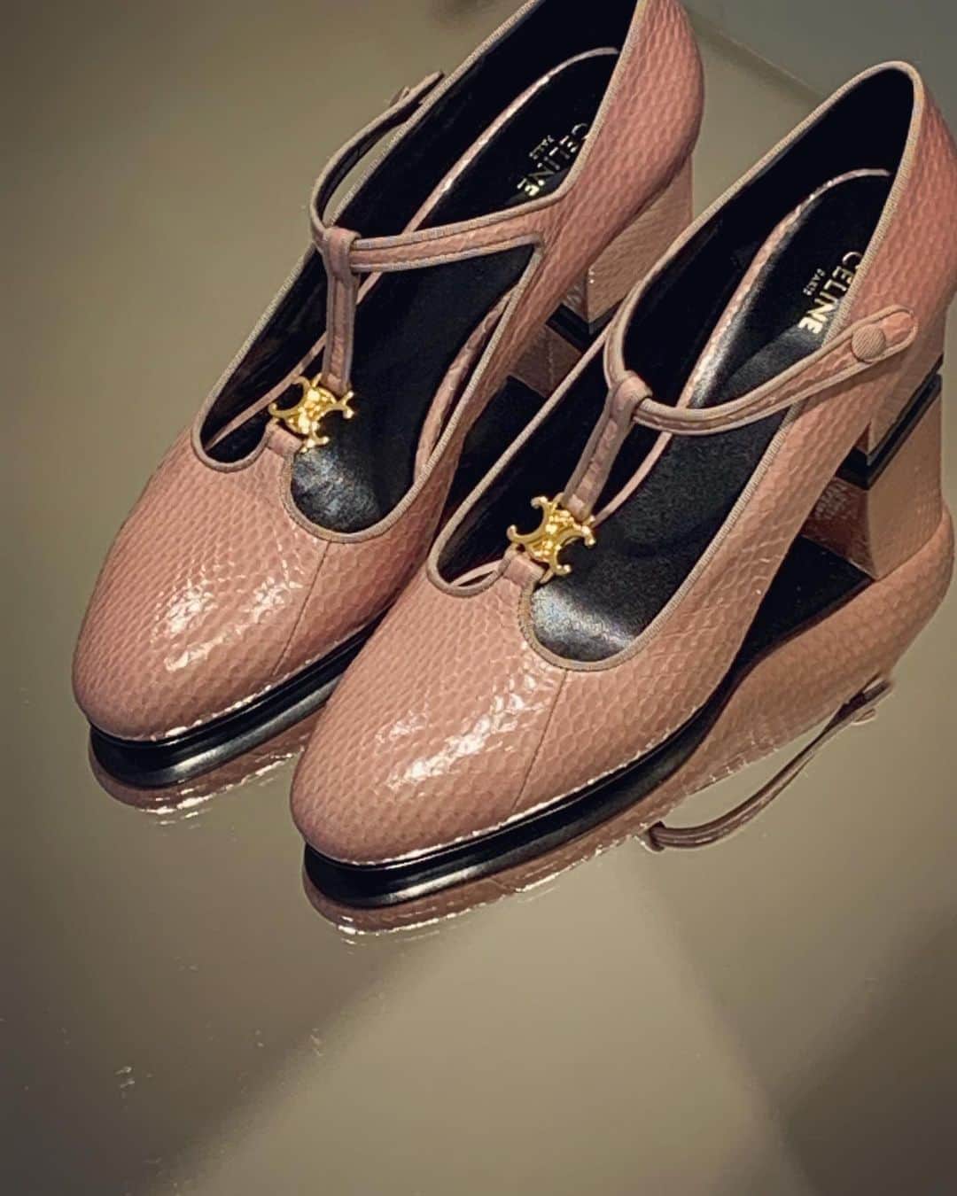 風間ゆみえのインスタグラム：「pink♡  @celine」