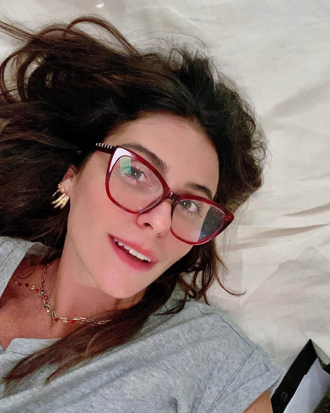 Giovanna Antonelliのインスタグラム：「Bom dia!!! Amo sábados! rsrs. (De folga de preferência) 😉」
