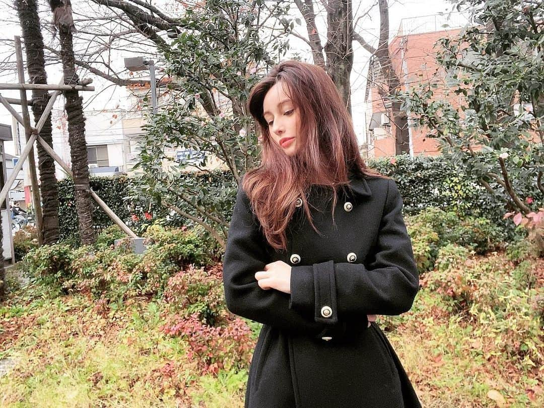 ダレノガレ明美さんのインスタグラム写真 - (ダレノガレ明美Instagram)「私服💋 コート🧥 @zara  ベルト→ @dior」12月12日 15時38分 - darenogare.akemi