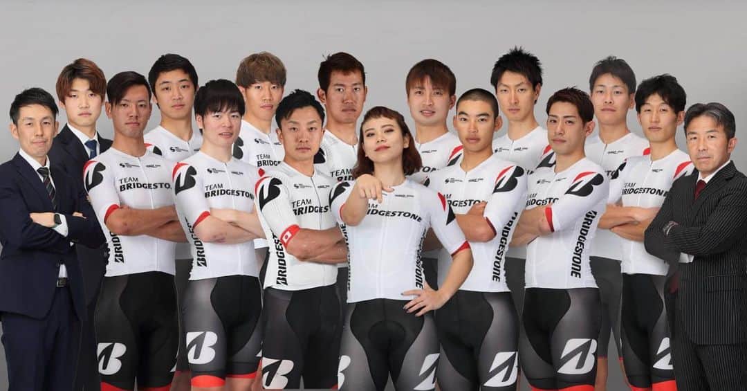 太田りゆのインスタグラム：「みんなこういうの好きでしょ？  #teambridgestonecycling #chaseyourdream」
