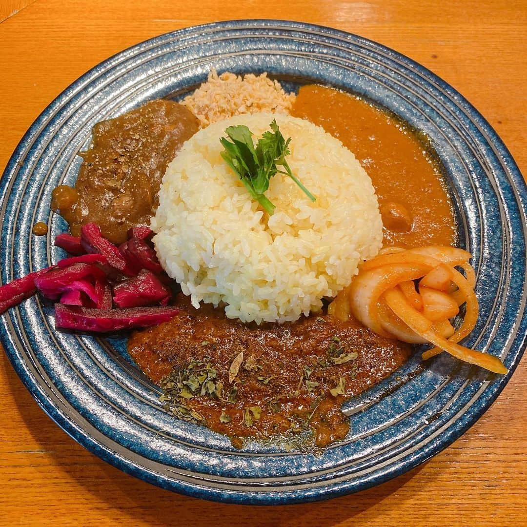 金巻ともこのグルメインスタ