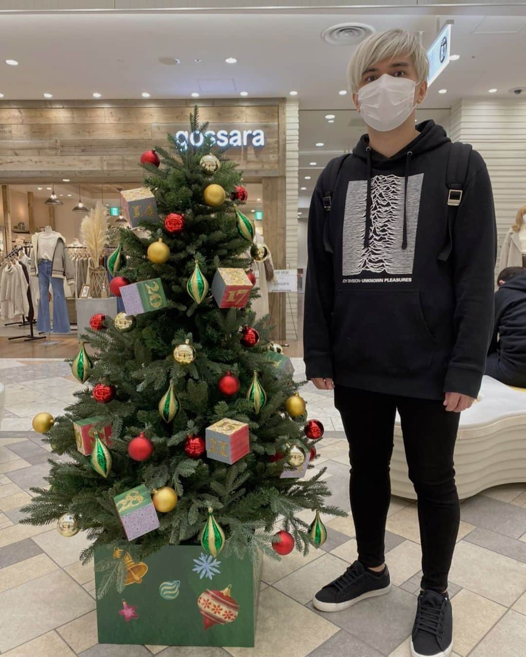 PDRさんさんのインスタグラム写真 - (PDRさんInstagram)「🎄😑」12月12日 17時31分 - duncanthegreat