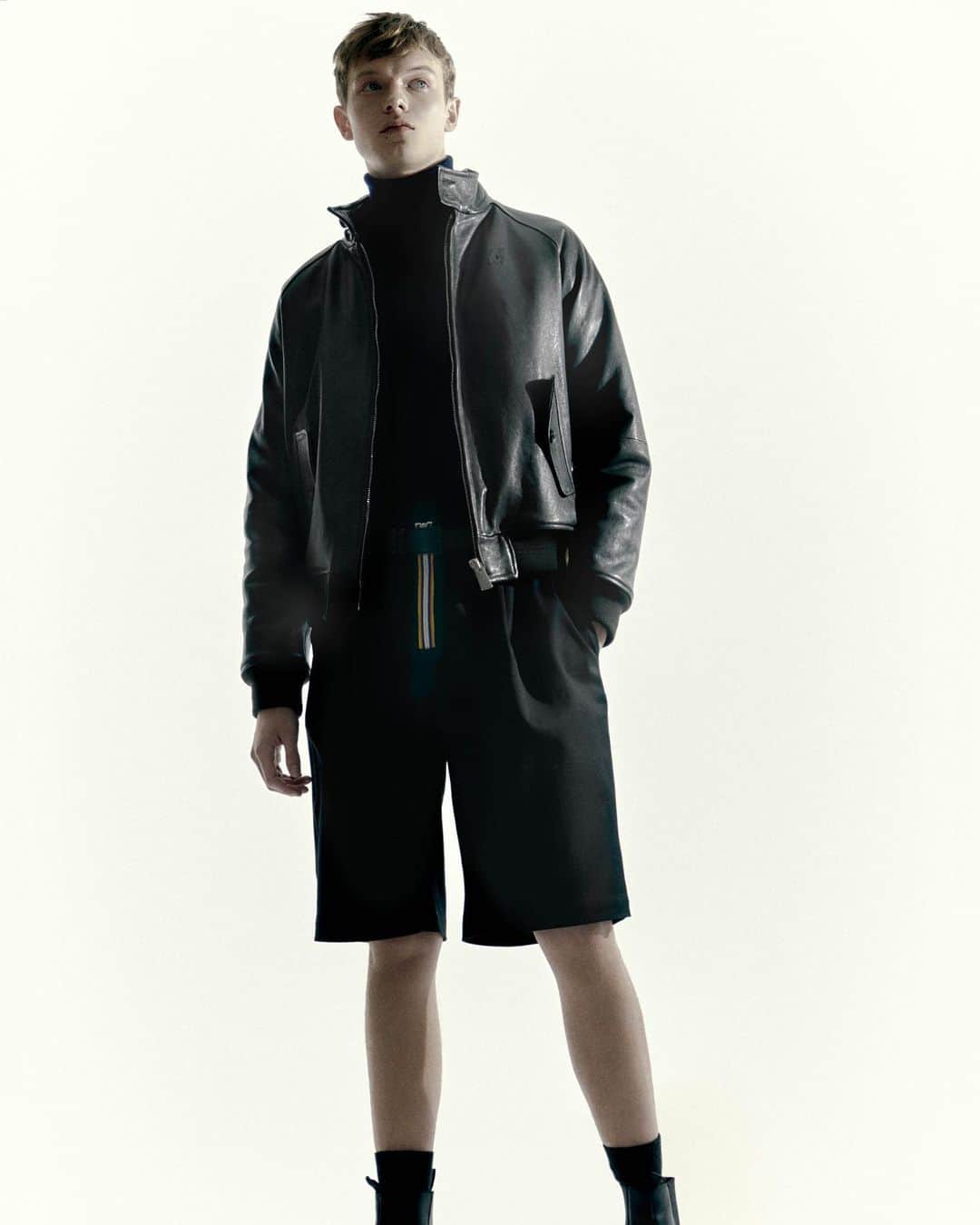 のインスタグラム：「A seamless fusion of heritage and functionality – this London jacket is made of fine leather, entirely hand made in Italy. The combination with a side of nylon allows the costumer to use these fine item also in case of rain or bad weather. #KWAY」