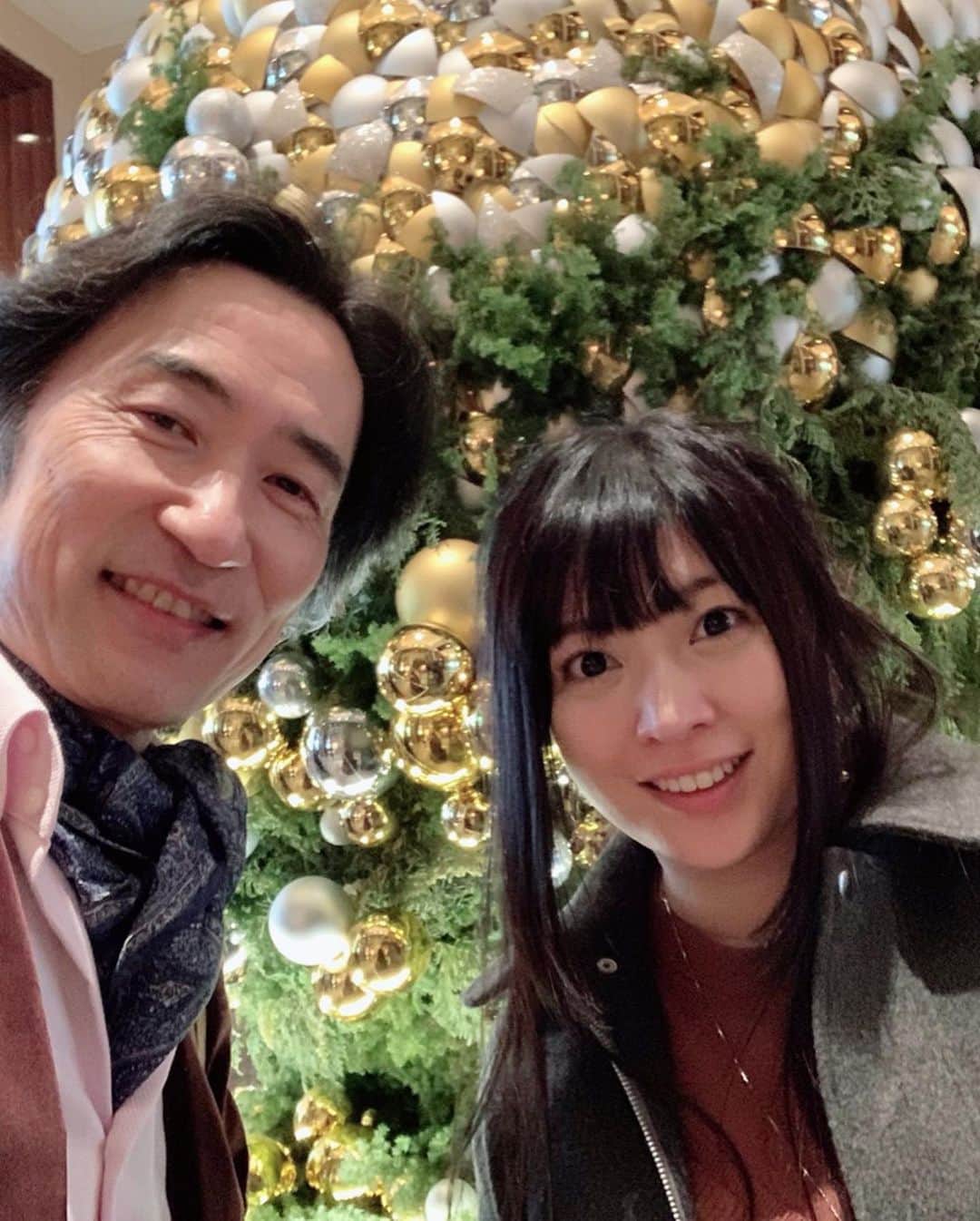 鈴華ゆう子のインスタグラム：「今日は、東儀秀樹さんとゆったりランチをしながら楽しい時間でした (*´ω｀*) #東儀秀樹 #鈴華ゆう子 #togihideki #yukosuzuhana」