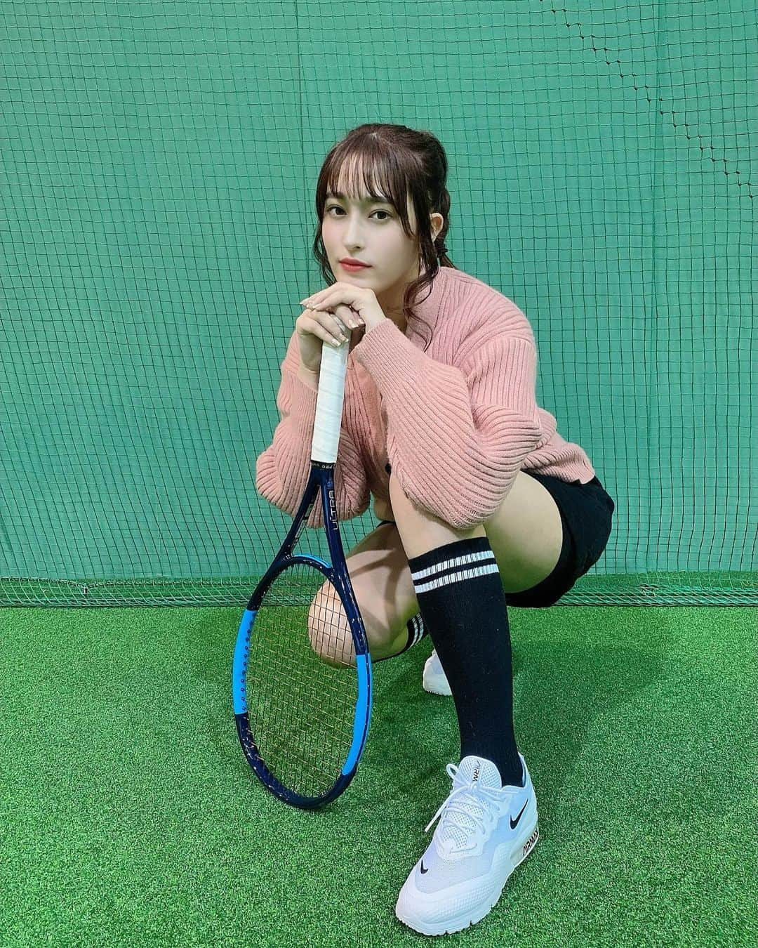 平田梨奈さんのインスタグラム写真 - (平田梨奈Instagram)「I played tennis for the first time today 🎾　今日初めてテニスに挑戦してみたよ！どうだったかはご想像にお任せします✌️ #tennis #テニス女子　#初テニス」12月12日 18時55分 - hirari_official