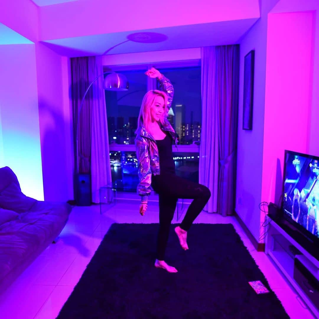 Nicole Chenさんのインスタグラム写真 - (Nicole ChenInstagram)「Loving my #dance2021 #switch @maxsoftonline」12月12日 19時51分 - nicolechen.tv