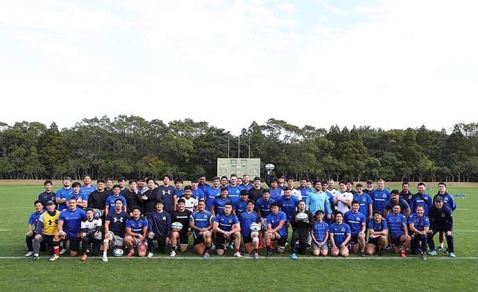 のインスタグラム：「宮崎キャンプ✔️ 最高の環境でレベルアップできた✊🏽⚔️ #panasonicwildknights」