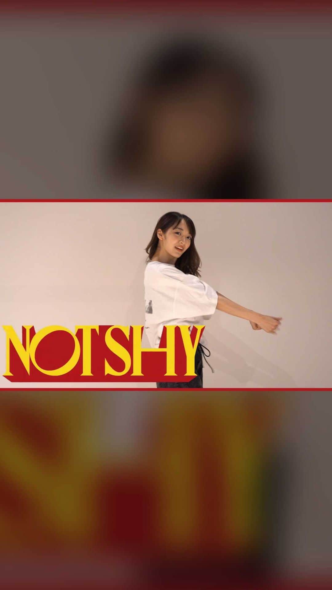 のインスタグラム：「ITZYさんのNotShyを踊らせて頂きました！フルはYouTubeのこつこつみきちゃんねるでチェックして下さい🕺🏻🕺🏻 #ITZY #notshy #notshyitzy #kpop #kpopdance #kdancecover #kdance #coverdance #踊ってみた #ダンス #ダンス動画」