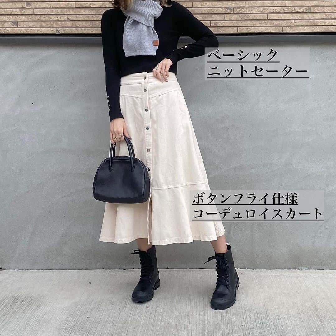 shieさんのインスタグラム写真 - (shieInstagram)「ㅤㅤㅤㅤㅤㅤㅤㅤㅤㅤㅤ  ブーツ、ZARAのスカートで合わせましたっっ✨  スカートは店頭で試着してXS←  可愛いとカッコイイが混じって、よく分からなくなっちゃった笑笑  でもやっぱコンバットブーツは脱ぎはぎがくそ面倒くさかった❤️←  #ニット #コーデュロイスカート / #zara#ザラコーデ#ZARA購入品#ザラジョ#ザラジョコーデ #マフラー #コンバットブーツ / #LOEWE#ロエベ #ショートブーツ#編み上げブーツ #ミニボストン / #aeta」12月12日 20時49分 - shiiii0125