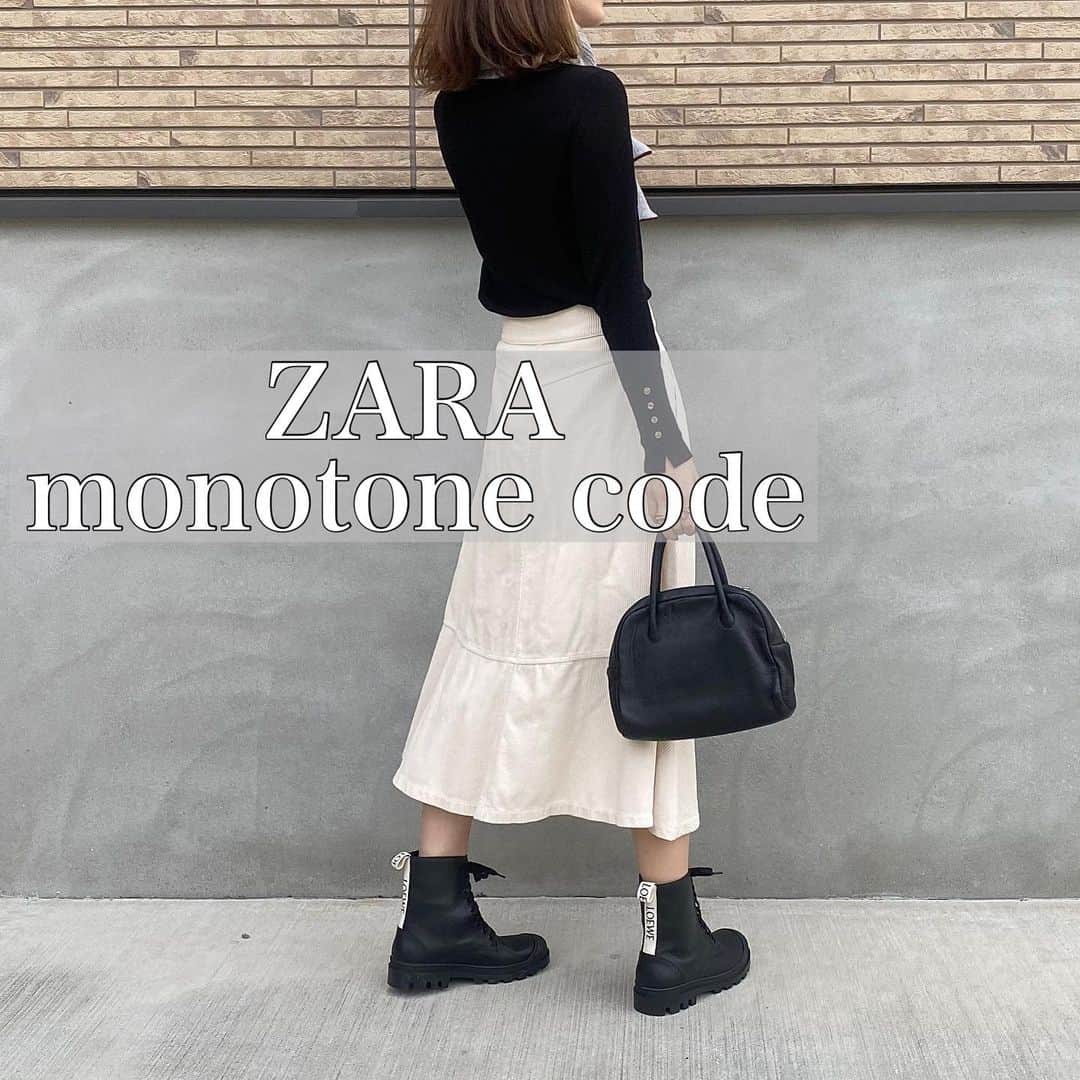 shieさんのインスタグラム写真 - (shieInstagram)「ㅤㅤㅤㅤㅤㅤㅤㅤㅤㅤㅤ  ブーツ、ZARAのスカートで合わせましたっっ✨  スカートは店頭で試着してXS←  可愛いとカッコイイが混じって、よく分からなくなっちゃった笑笑  でもやっぱコンバットブーツは脱ぎはぎがくそ面倒くさかった❤️←  #ニット #コーデュロイスカート / #zara#ザラコーデ#ZARA購入品#ザラジョ#ザラジョコーデ #マフラー #コンバットブーツ / #LOEWE#ロエベ #ショートブーツ#編み上げブーツ #ミニボストン / #aeta」12月12日 20時49分 - shiiii0125