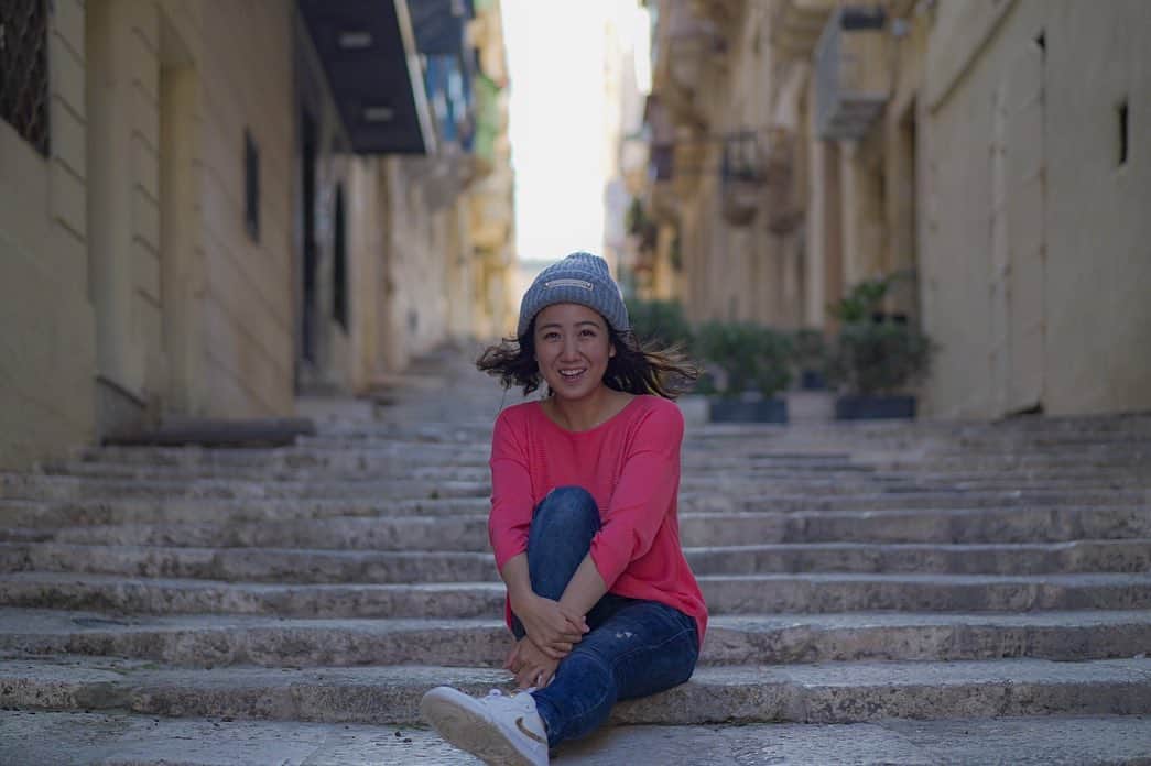 荒尾茉紀さんのインスタグラム写真 - (荒尾茉紀Instagram)「先日バレッタに行った時の写真❗️綺麗に撮ってくれてありがとう😊✨ #世界遺産の街 #valletta #バレッタ #マルタ #malta」12月12日 20時56分 - maki.arao