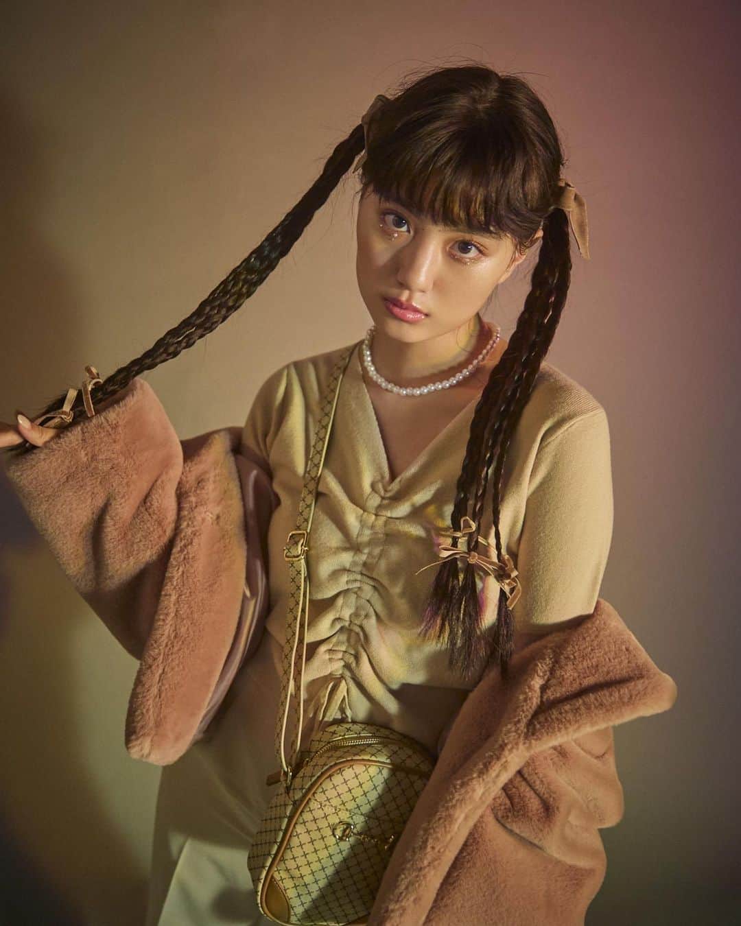 AYA YAGISHITAのインスタグラム：「WEGO magazine 1月号 「鶴島乃愛の儚く、可愛い、冬」」