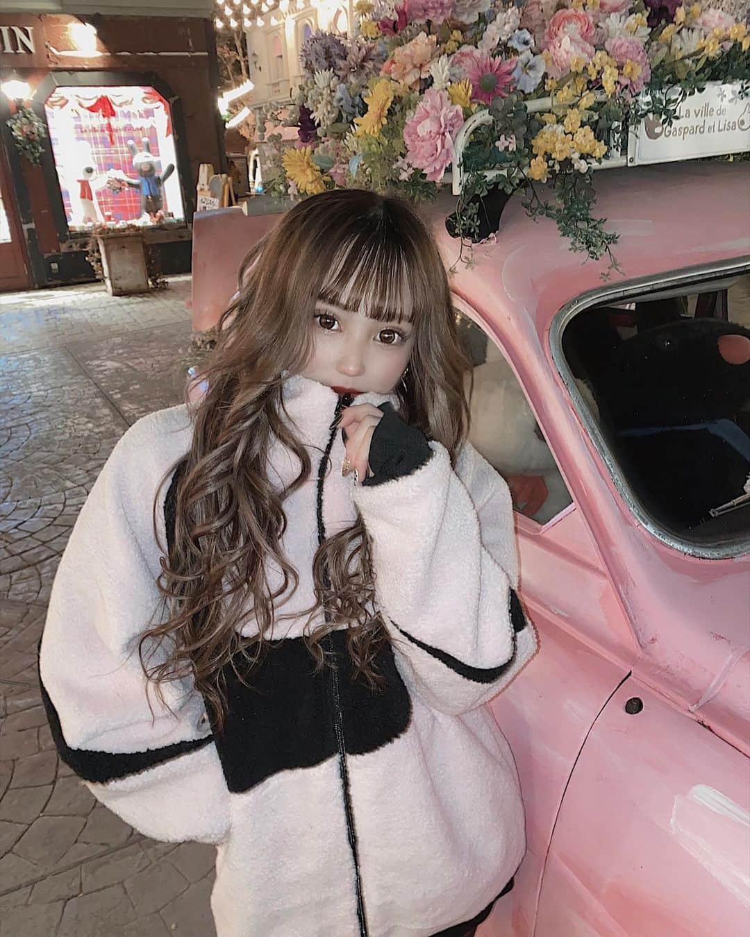 のインスタグラム：「. . NIKEのピンク可愛すぎる😊 お気に入り💓💞 . . #nike #コーデ」