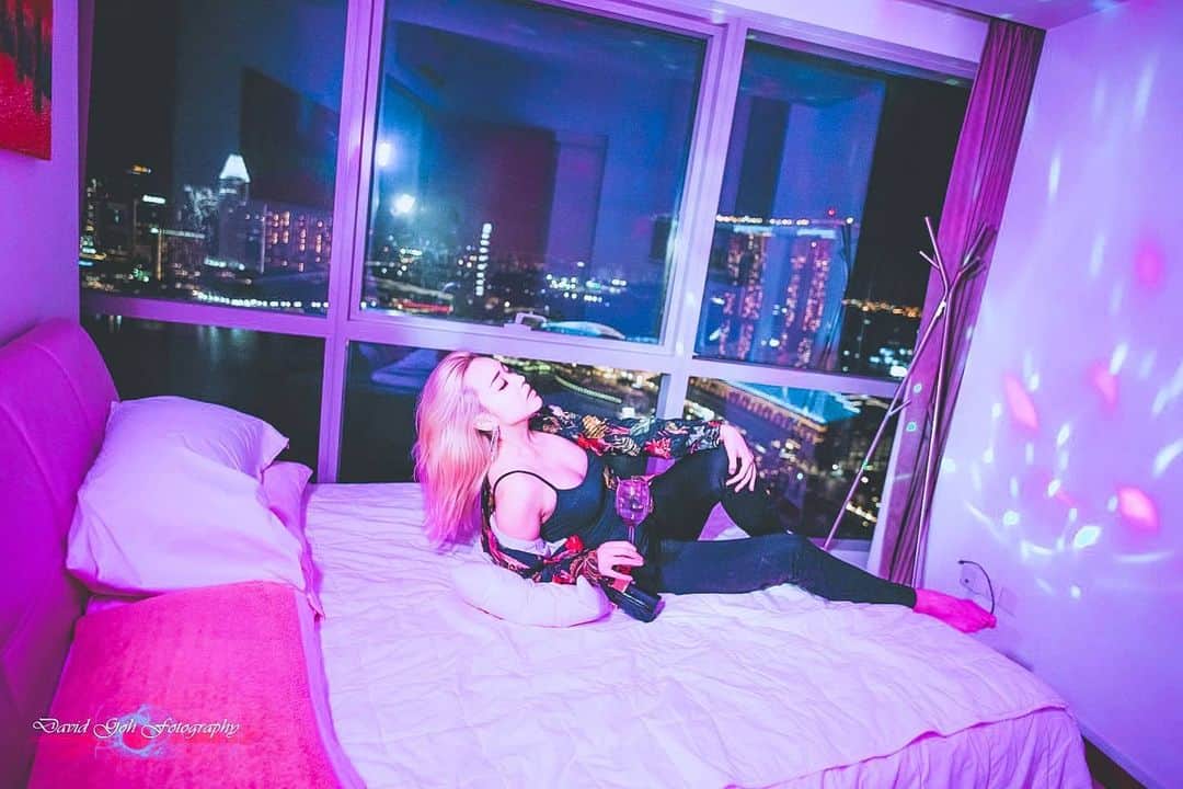Nicole Chenのインスタグラム：「Don't you love Singapore! Loving my country! #singapore #singaporelifestyle  Photos by @davidlovetofly」