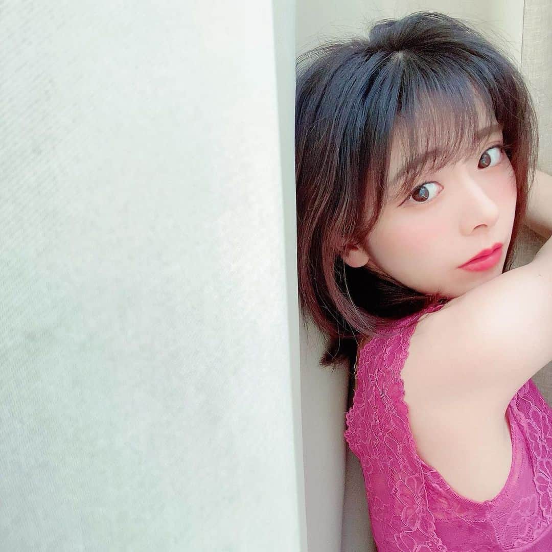 まんまるとまとさんのインスタグラム写真 - (まんまるとまとInstagram)「Recommended mascara CANMAKE @canmaketokyo  ・ ・ マスカラいつも 安いのしか使ってないけど これおすすめ♡ 少し落とすの大変だけど しっかりキープしてくれる♡ ずっと自まつ毛だから 毎日つかってる👀💕 👙プールとか泣いても ちゃんとキープされたまま👀❤︎ ・ 固くなるのとか 落とすの大変な方は にがてかもしれない😶 ・ ・ #canmake #mascara #makeup  #affordablemakeup #japangirl #japanmakeup  #150cm #owneyelashes #eyelash  #自まつ毛 #自まつ毛派 #自まつ毛メイク  #まつげパーマ #裸眼メイク #透明感  #プチプラコスメ #マスカラ下地 #マスカラ  #コスメ紹介」12月12日 21時44分 - manmaru_tomato