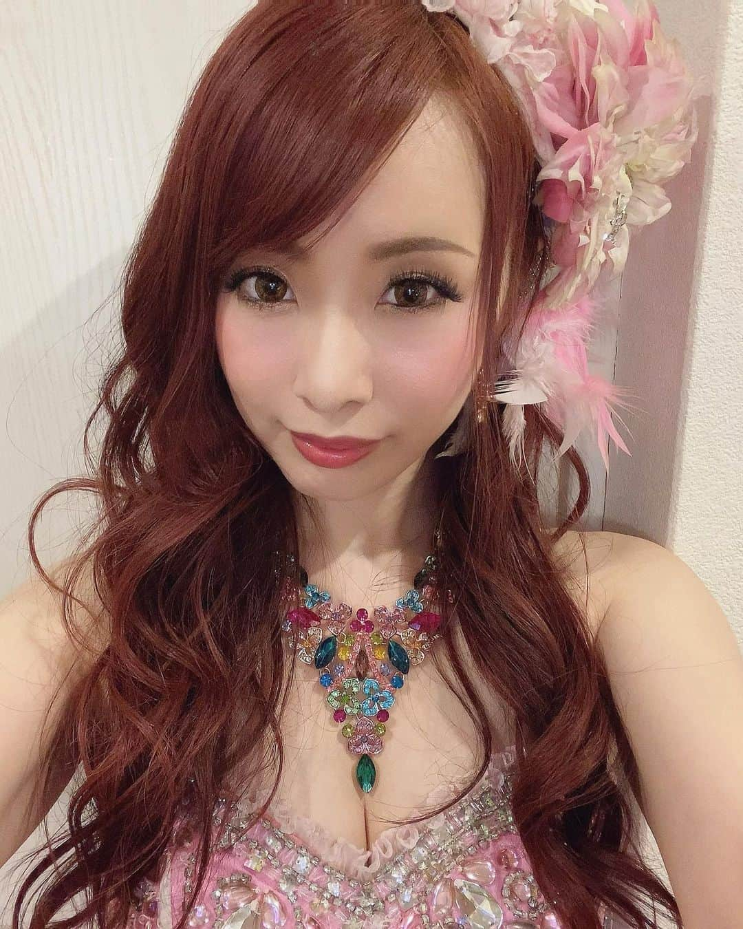 Marinaさんのインスタグラム写真 - (MarinaInstagram)「🌸🌸🌸  Aldious #AldiousMarina #アルディアス #femalemusician #femaledrummer #drummer #drums #dwdrums #drumslife #drumset #drumkit #drummergirl #girlband #music #metal #rock #jrock #drumstagram #evans #instagood #vicfirth #myperfectpair #sabian #girl #ドラム #ドラマー」12月12日 21時54分 - aldiousmarina