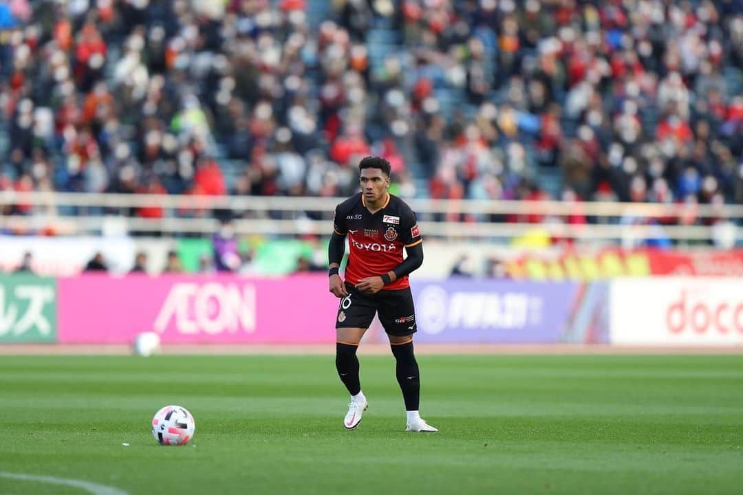 マテウス・ドス・サントス・カストロさんのインスタグラム写真 - (マテウス・ドス・サントス・カストロInstagram)「Vs 横浜FC THANKS MIZUHO♥️💛」12月12日 22時20分 - mateuscastro10