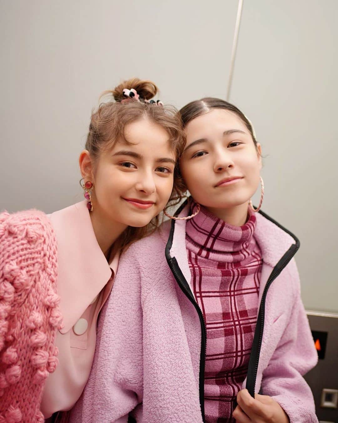 藤田ニコル（カメラ）のインスタグラム：「おかわなガールズ🥰🥰」