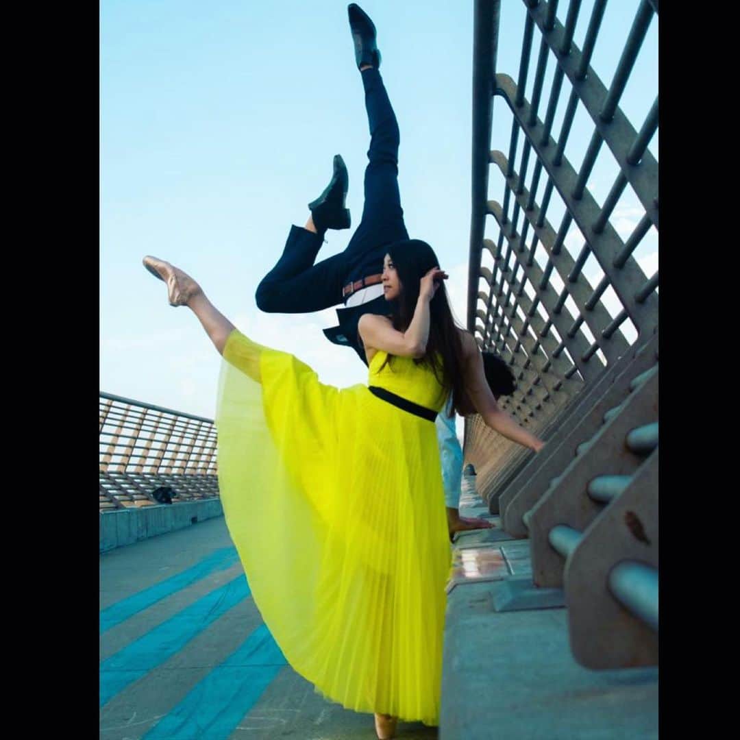 のインスタグラム：「The begging of new normal 🌟@_angelogreco_ Photo by @we_justclicked  新しい時代の始まり🩰　#ballet #ballerina #ballerinalife #happy #happiness #dance #art #幸せ #バレエ #バレリーナ #work #サンフランシスコ　#sanfrancisco  #project #futue #newera」