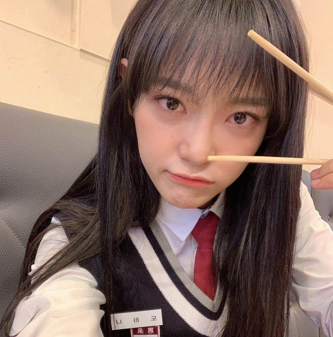 キム・セジョン（Gugudan SeMiNa）さんのインスタグラム写真 - (キム・セジョン（Gugudan SeMiNa）Instagram)「으쌰 으쌰! 오늘도 본방사수! 10시 30분 ocn #경이로운소문」12月13日 9時08分 - clean_0828