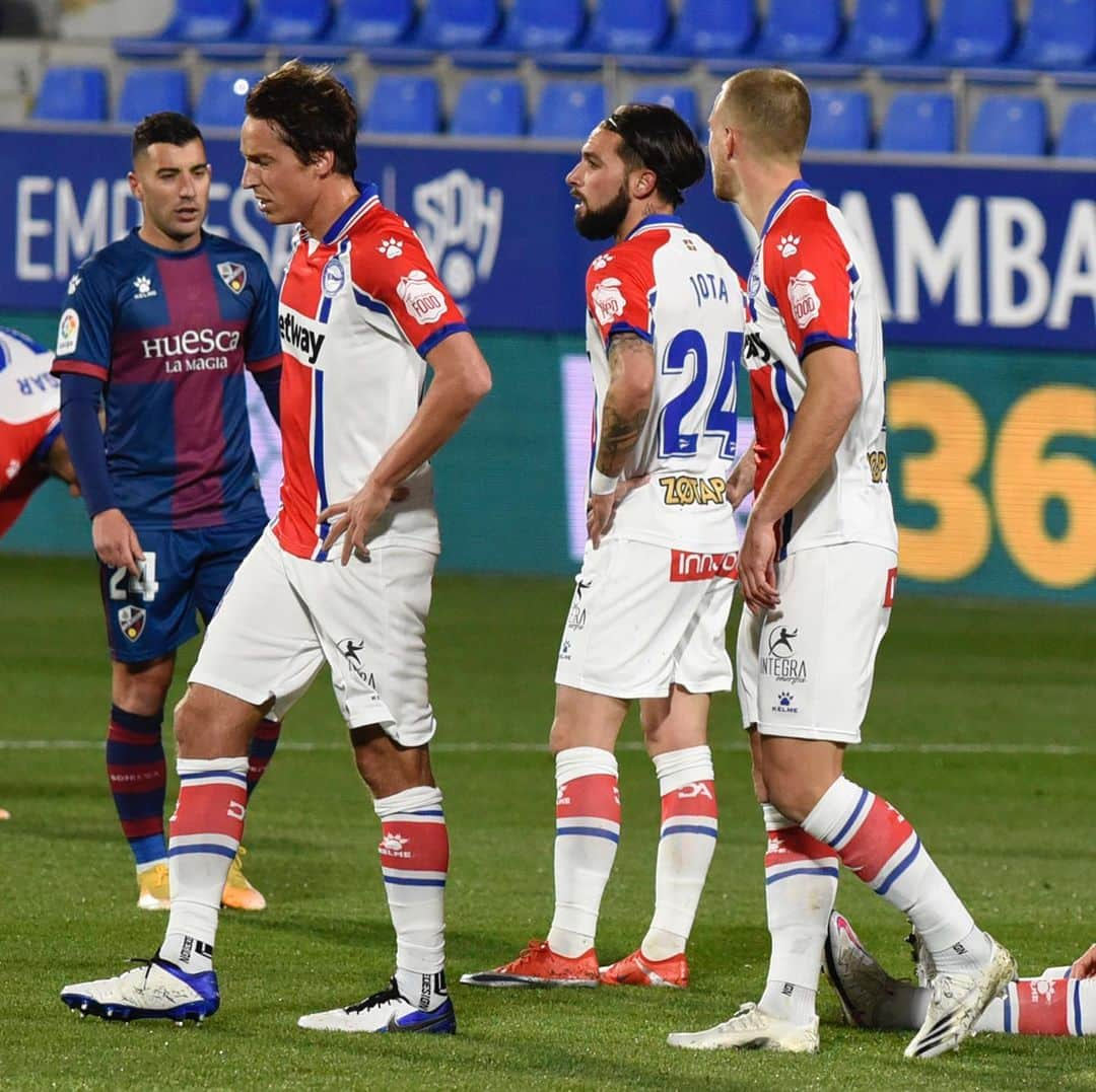 ホタのインスタグラム：「Hoy no ha sido el partido mas bonito ni el mejor pero esto es fútbol y ya hay que pensar en el siguiente partido , esto no para . #goazenglorioso」