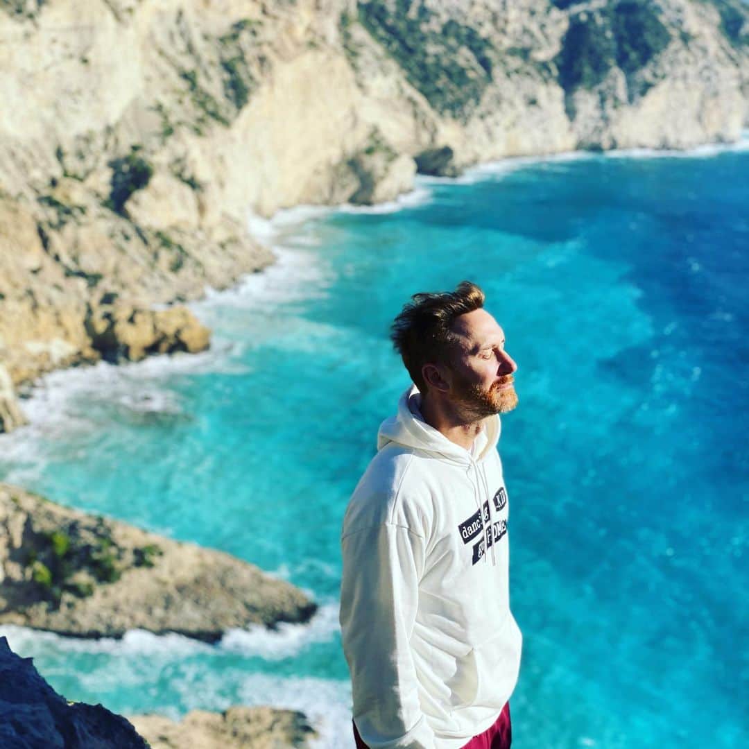 デヴィッド・ゲッタのインスタグラム：「Ibizaaaaaaaa!!!!!!」
