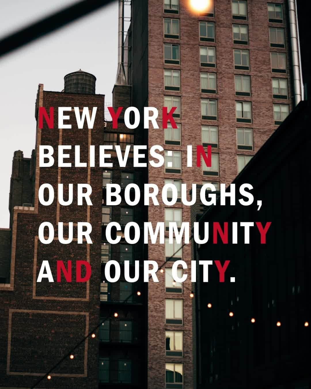 DKNYのインスタグラム：「Born and raised in the united state of New York City. #DKNYSTATEOFMIND」