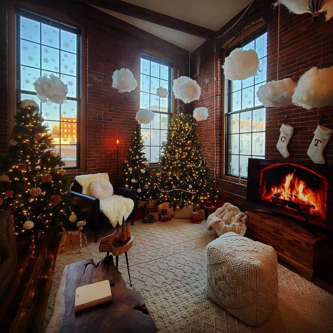 Crazy Roomsのインスタグラム：「The calm in this noisy world by @treylane_captures 😍 😍 😍  @junctionshoplofts」