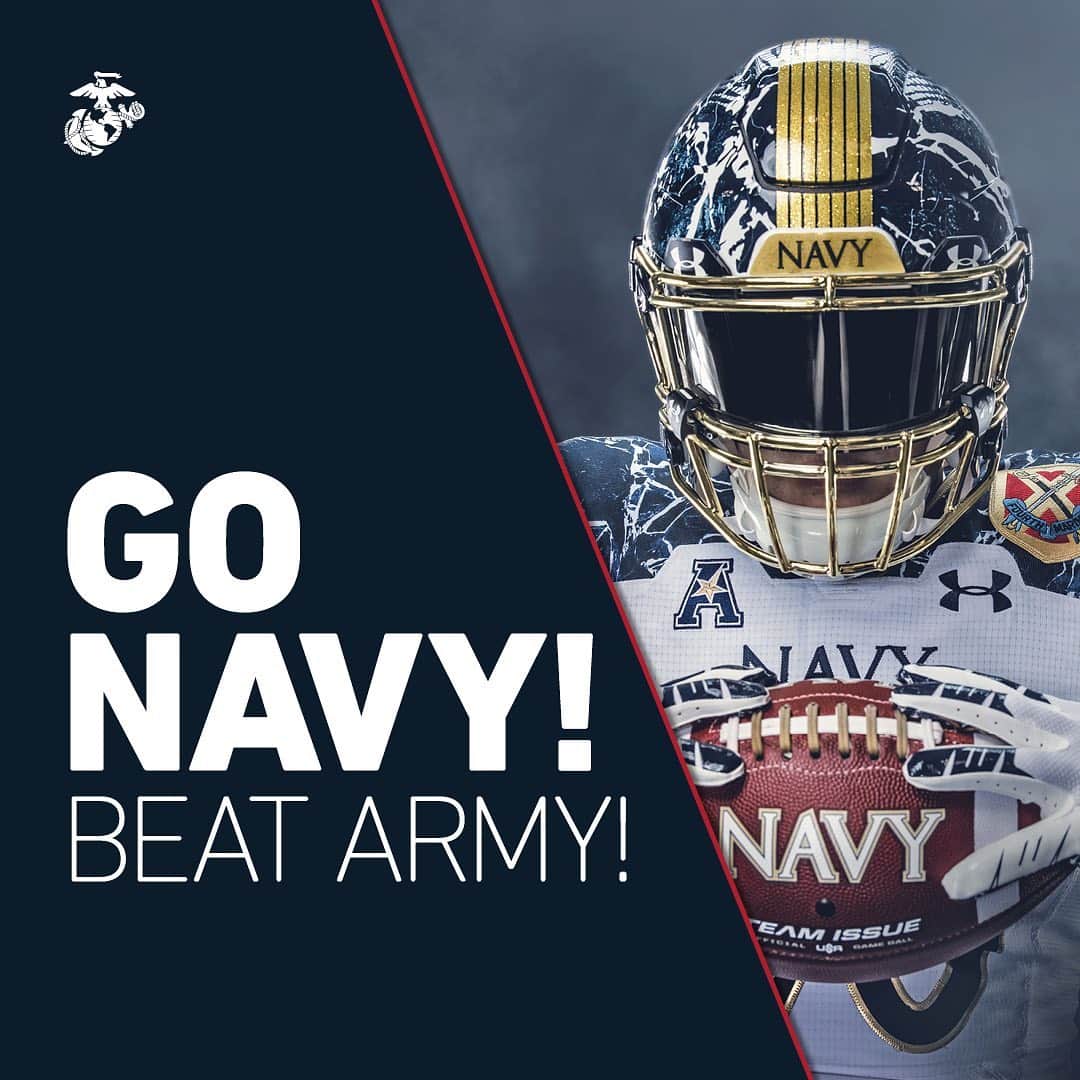 アメリカ海兵隊さんのインスタグラム写真 - (アメリカ海兵隊Instagram)「#GoNavy!  Are you ready for the #ArmyNavyGame? The @USNavy and Marine Corps team is always ready to win, no matter the battlefield.  #USMC #Marines #GameTime #Football  @ArmyNavyGame @NavyAthletics @NavyFB @usnavalacademy」12月13日 3時31分 - marines