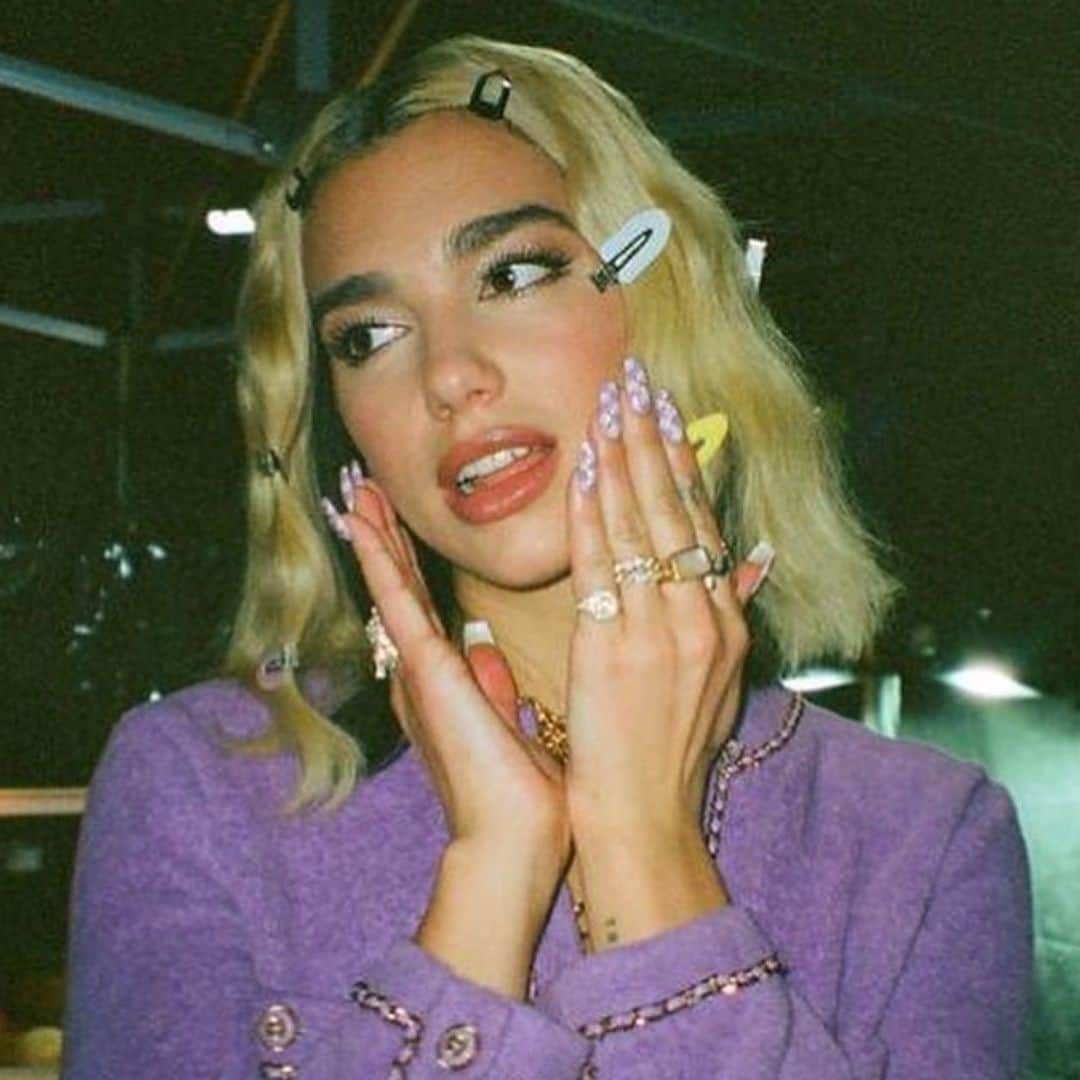 Nylon Magazineさんのインスタグラム写真 - (Nylon MagazineInstagram)「Recreating #DuaLipa's epic manicures just got easier. The pop star's go-to nail artist created a collection including one of Dua's coolest designs. Link in bio to check it out.⁠ [RG: @nailsbymei]」12月13日 4時01分 - nylonmag