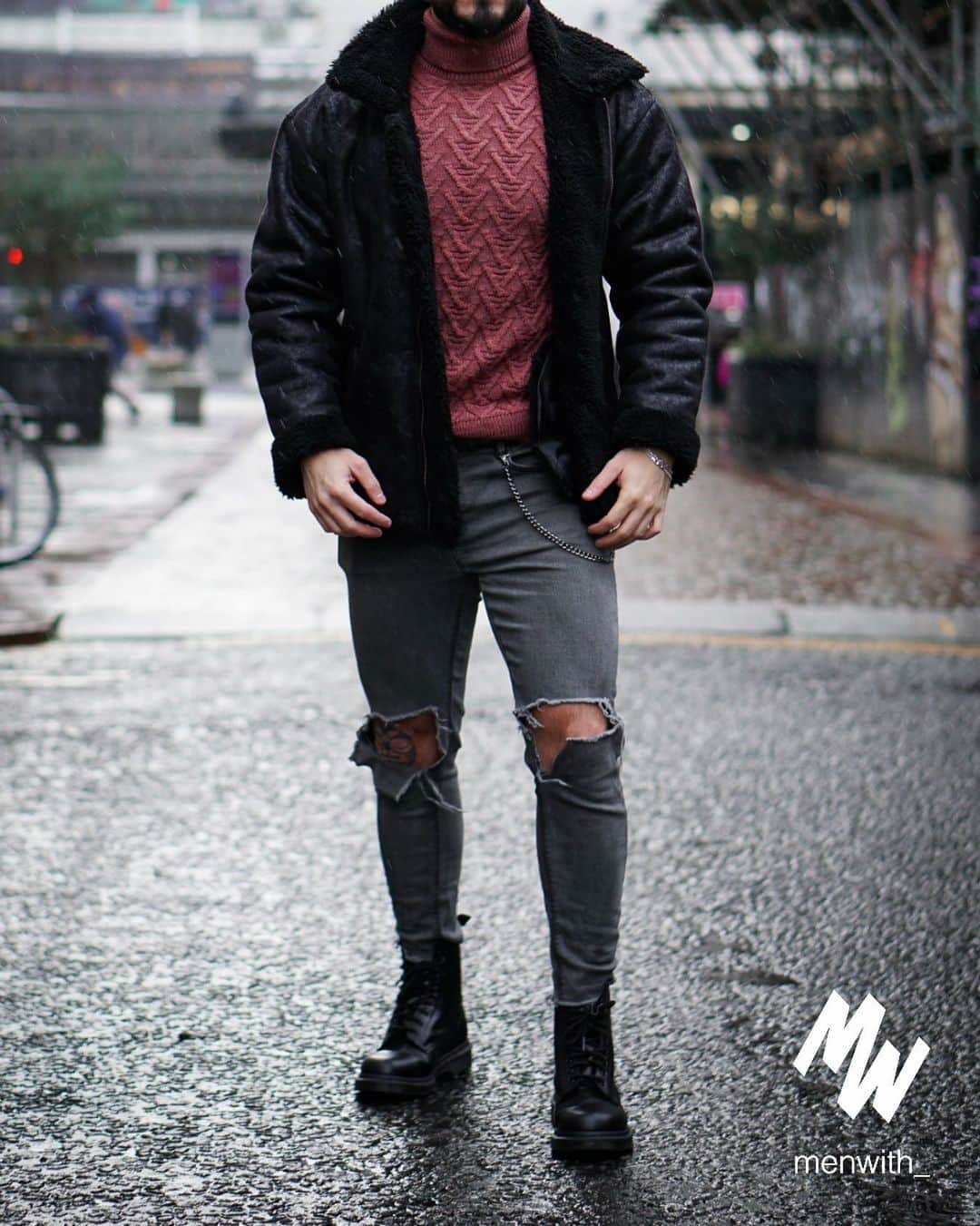 Men Withのインスタグラム：「Very cool photo of our dear friend @ste_marr 👌🏽 #menwithstreetstyle」