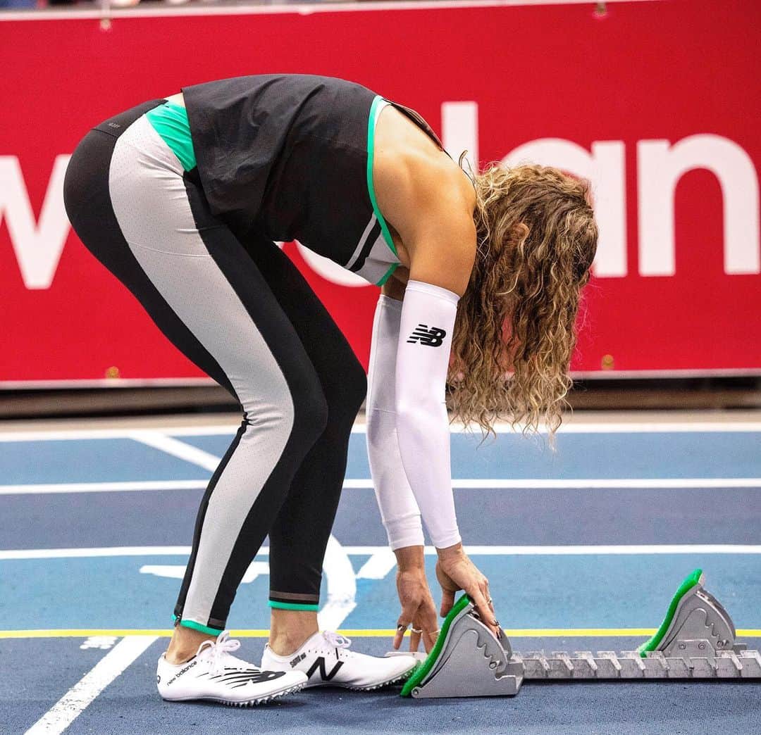 ラウラ・デ・ウィットのインスタグラム：「Can’t wait for those pre race nerves, they always make me have trouble setting my blocks 😂 I hope you all can see me stumble soon 🤩 .  📸 by @danvernonphoto」
