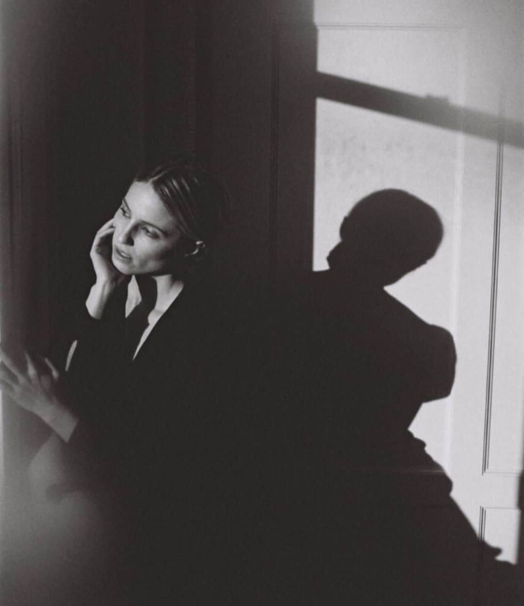 ディアナ・アグロンさんのインスタグラム写真 - (ディアナ・アグロンInstagram)「The most contemplative year.」12月13日 5時38分 - diannaagron