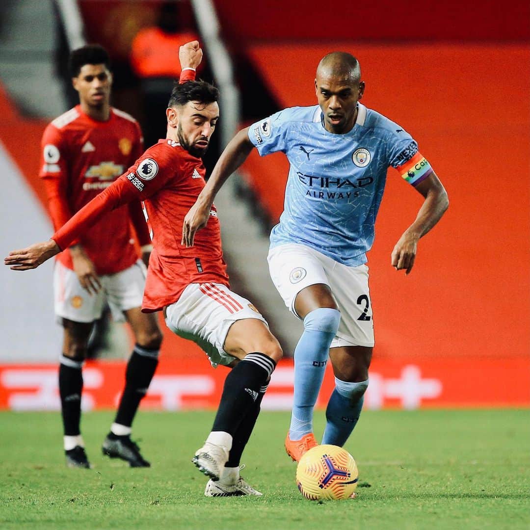 フェルナンジーニョのインスタグラム：「Of course there’s some room for improvements but it was a good game. 💪🏾 well done, let’s keep pushing 🙏🏾」