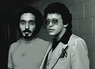 サーシャ・グレイのインスタグラム：「Willie Colon & Hector Lavoe  Saturdays are for Salsa 💥」