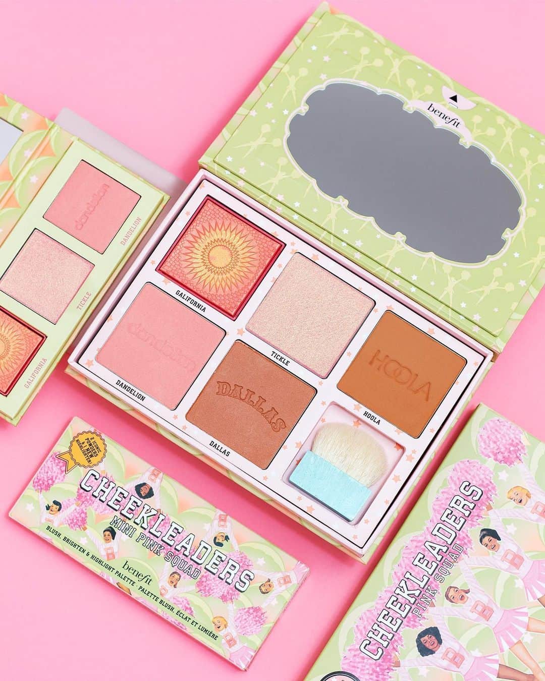 Benefit Cosmeticsさんのインスタグラム写真 - (Benefit CosmeticsInstagram)「Cheek cheek hooray! 🥳 Get our full-size + mini #cheekleaders palettes for 40% OFF now exclusively at @sephora and benefitcosmetics.com! PLUS, tap on the product tag to check out directly in the IG app! #benefit」12月13日 7時25分 - benefitcosmetics