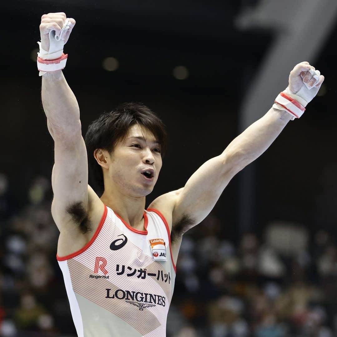 オリンピックチャンネルさんのインスタグラム写真 - (オリンピックチャンネルInstagram)「Uchimura Kohei produced a near-perfect high bar routine on the final day of the All-Japan Gymnastics Championships! 🇯🇵🤸⁠ ⁠ He says there's more to come, as Kaya Kazuma held off youngster Kitazono Takeru for the all-around title.⁠ ⁠ Hit the link in bio for the full story!⁠ ⁠ @kohei198913 @figymnastics @gymnasticsjapan」12月13日 19時10分 - olympicchannel_x